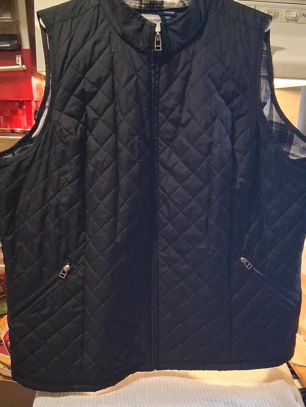 NEW Quilted Lightweight Black Sleeveless Vest 2XL